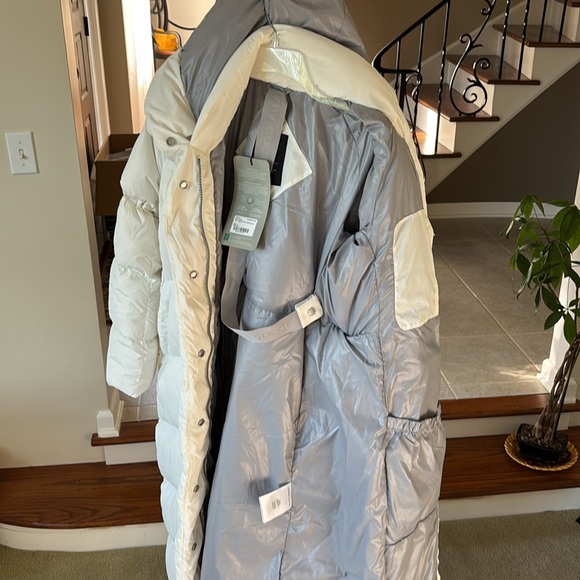 Canada Goose Women’s NWT Marlow Parka North Star White Medium - Picture 9 of 12